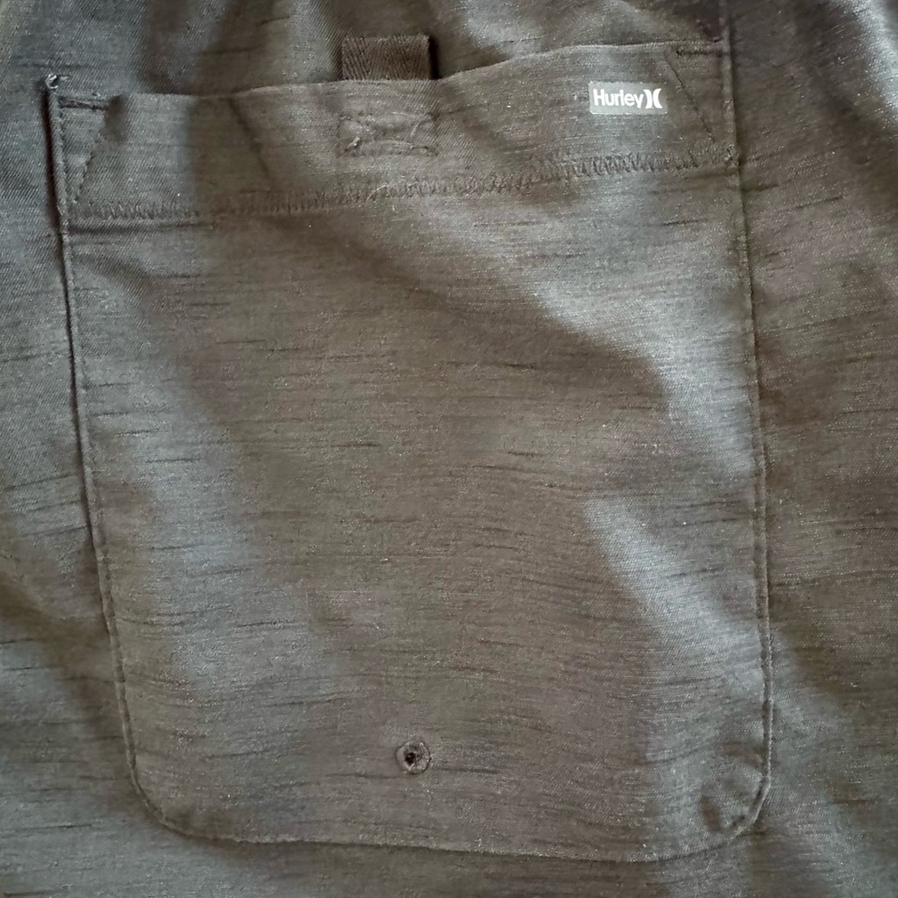 Hurley x Nike Charcoal and Black Heathered Shorts - Men’s XL - Picture 7 of 10